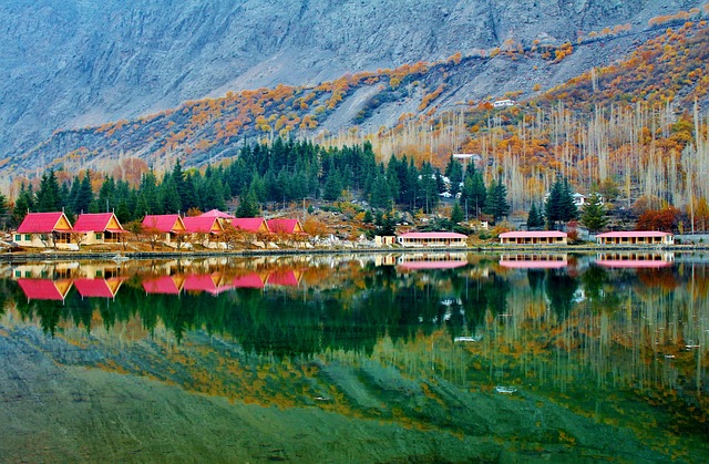 Lower kachura lake, Northern Pakistan, 
